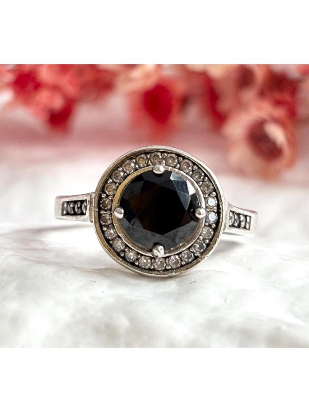 Black Onyx & Cubic Zirconia Halo Sterling Silver 925 Vintage Ring - sz 7